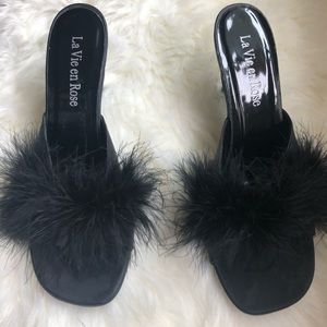 La Senza feather top heels. Tres chic!
